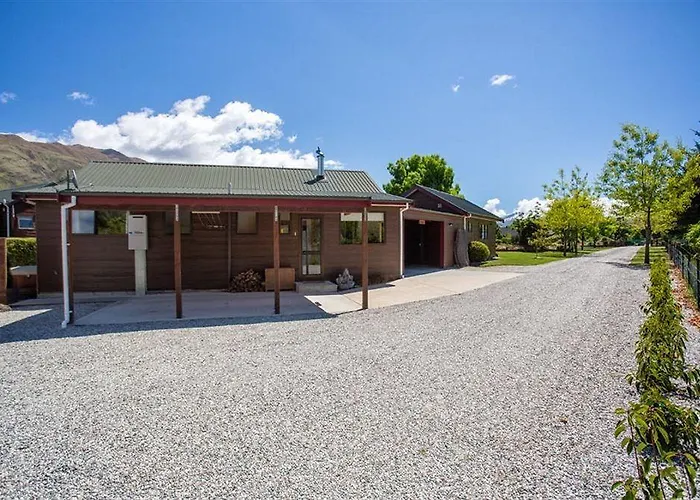 Alpine View Lodge Wanaka