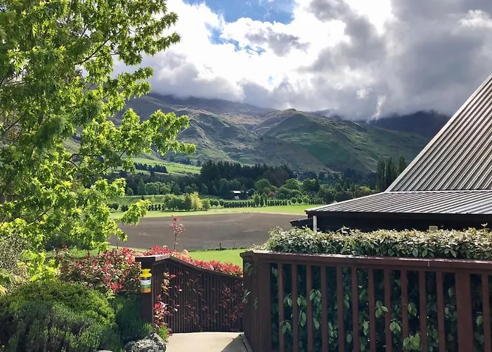 Lodge Alpine View